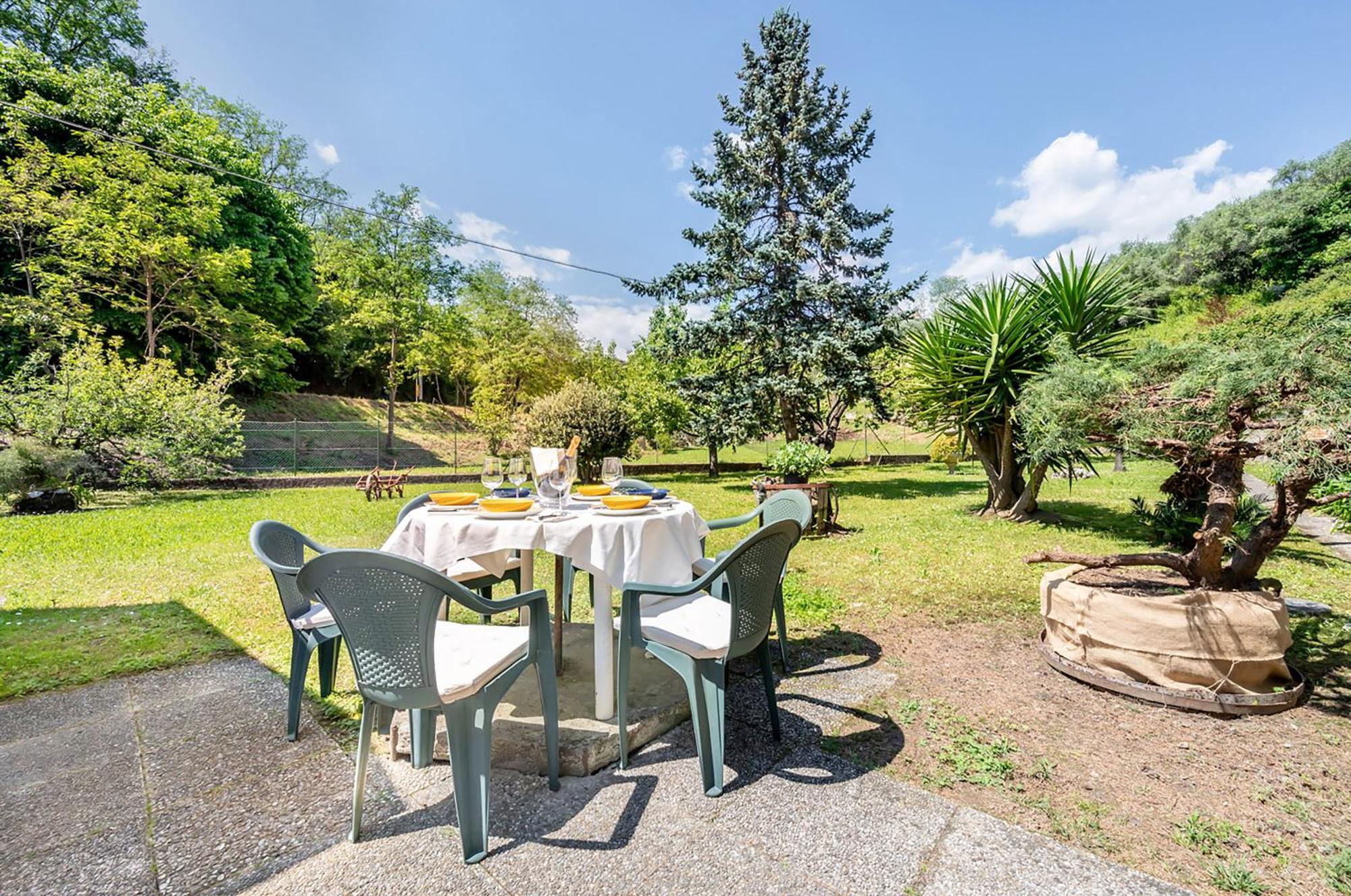 Maison Rovis Garden Romito Magra